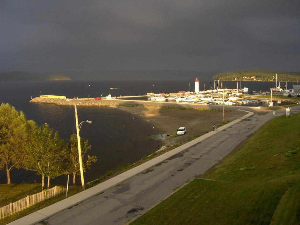 Motel Royal Cabano Buitenkant foto