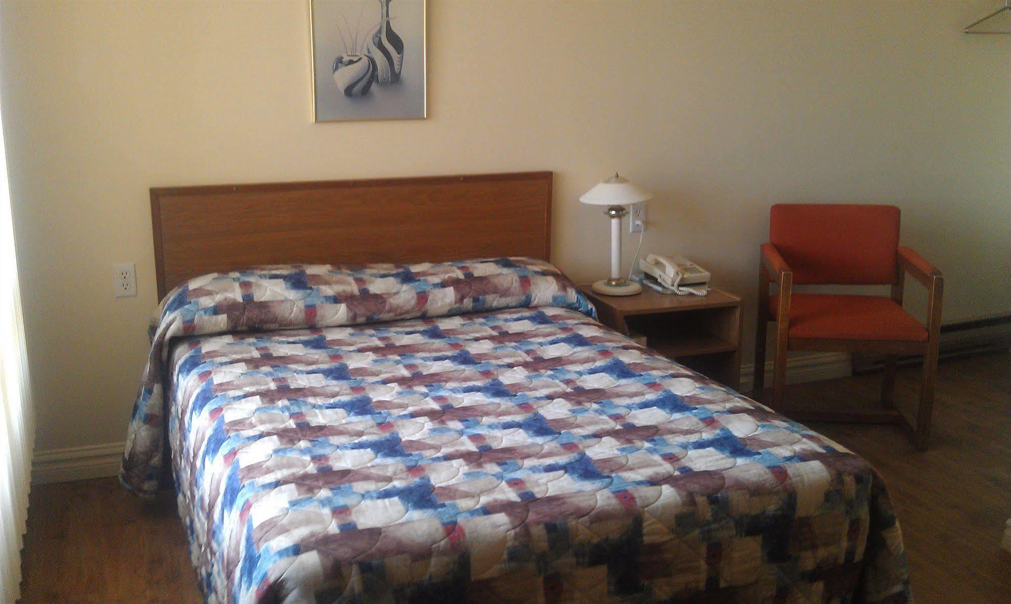 Motel Royal Cabano Buitenkant foto